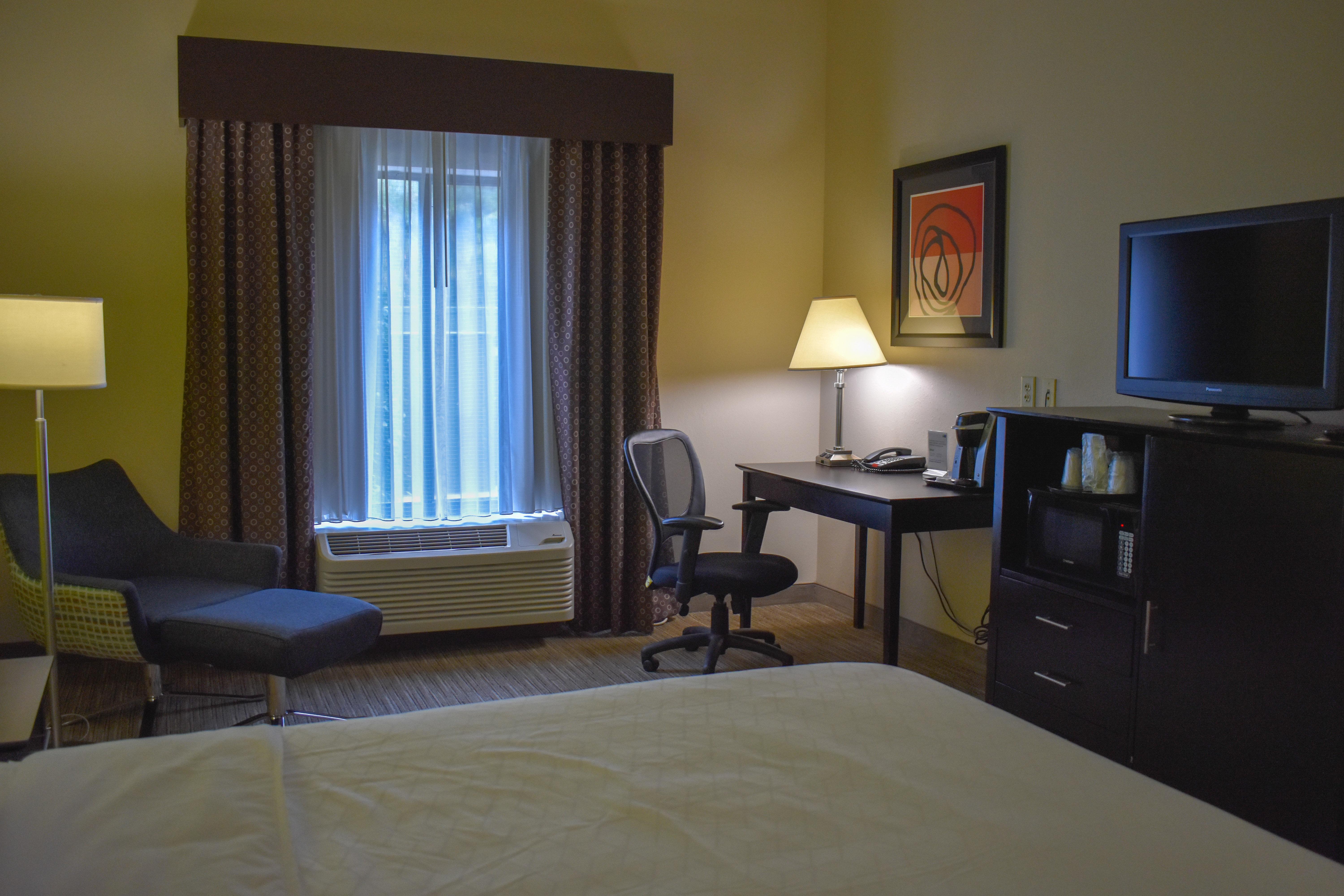 Holiday Inn Express Apex - Raleigh By Ihg Exterior foto